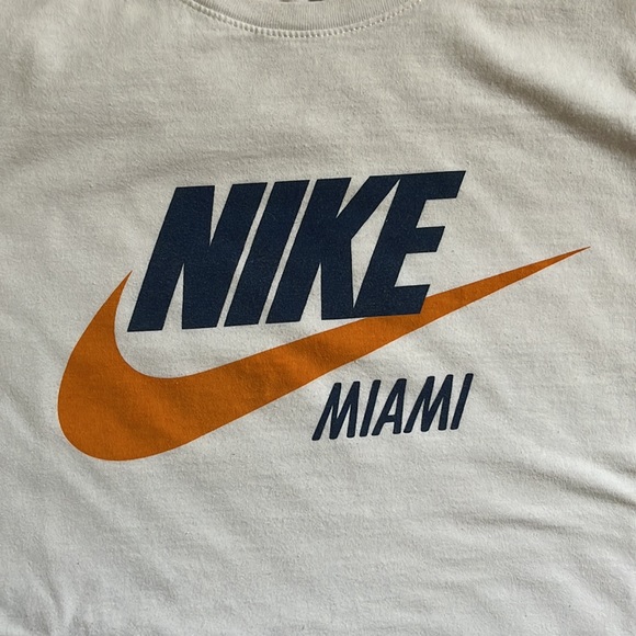 Men’s Nike NSW City T-Shirt - Picture 3 of 5